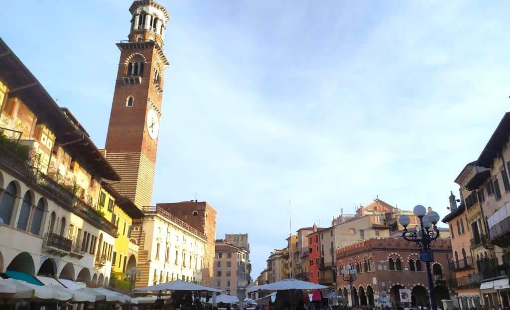 Verona main square & Torre dei Lamberti