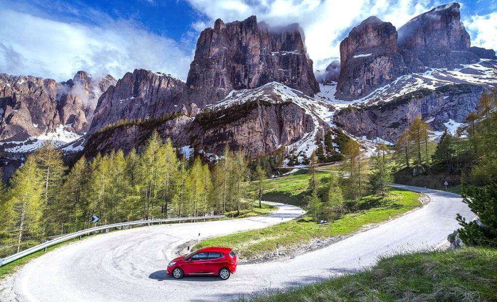 driving in northern Italy Dolomites tips