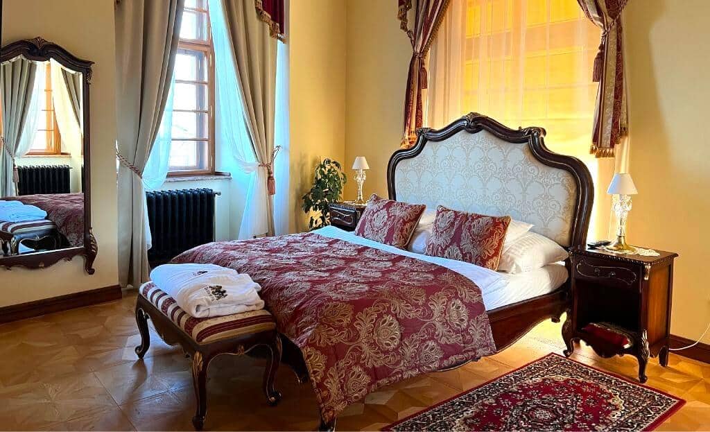 halic castle galicia nueva king room