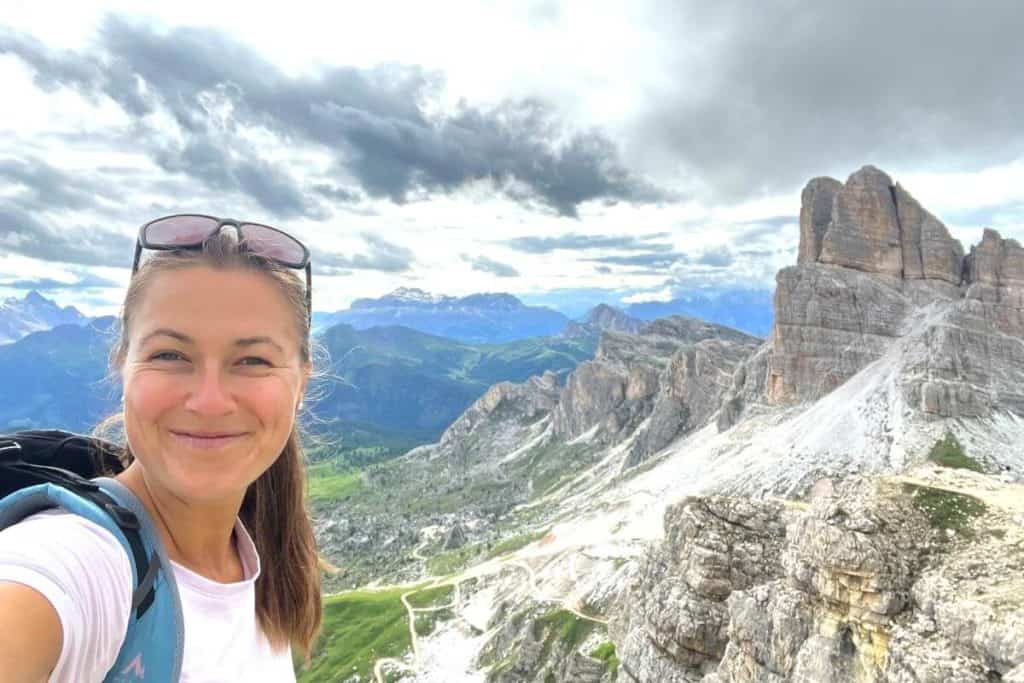 hiking in the dolomites nuvolau 5 torri