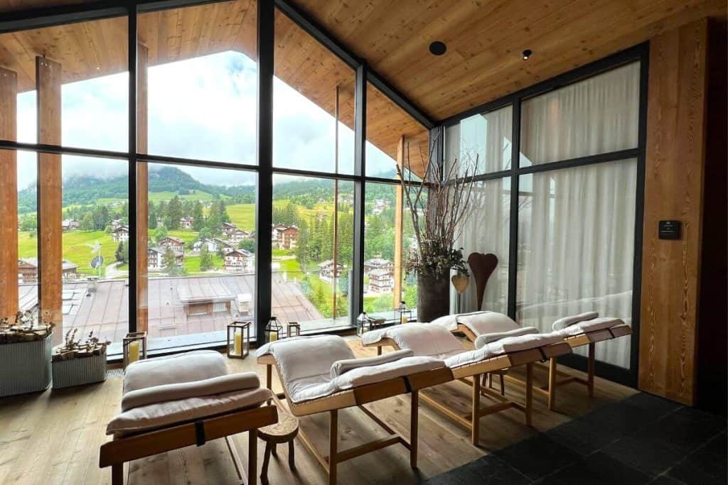 hotels with pools and spa dolomites