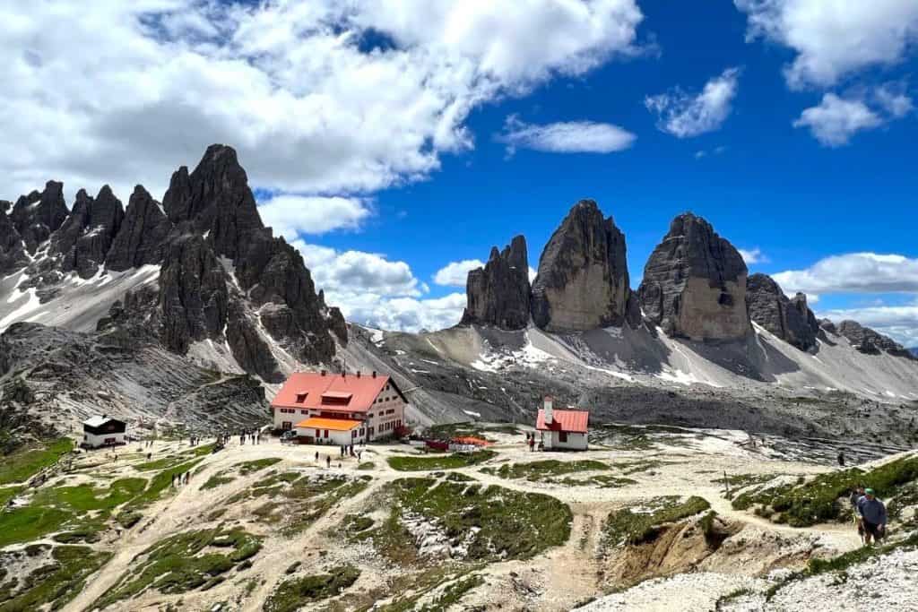 best hikes in the dolomites rifugio tre cime