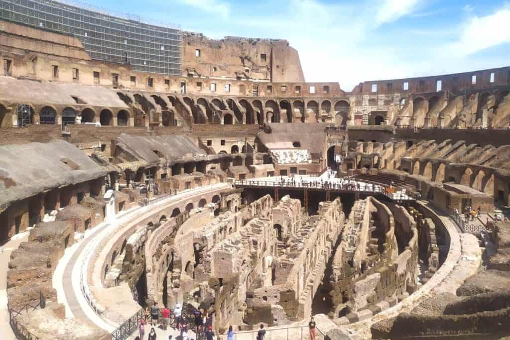 roman itinerary 3 days colosseum interior